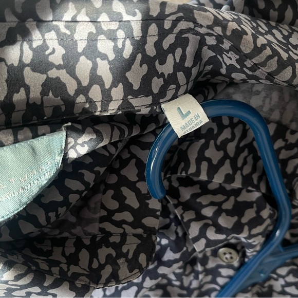 Culturata Contemporary Fit Camo Long Sleeve Button Down Shirt - Picture 6 of 6